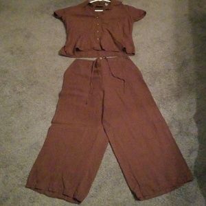 New York & Company Brown linen top and capris